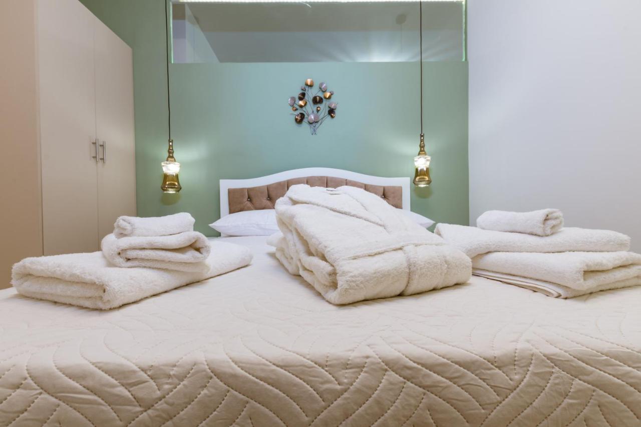 Konmari Boutique Suites Hriszí Aktí Haniá Kültér fotó